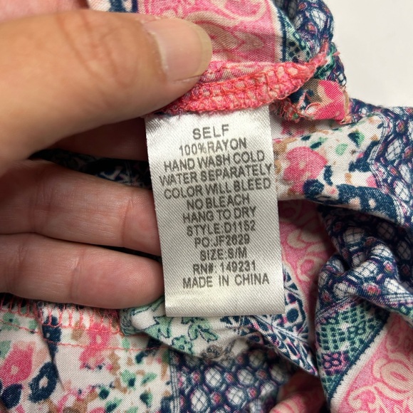 Kori America Boutique Tassle blouse. Womens S/M - Picture 4 of 4